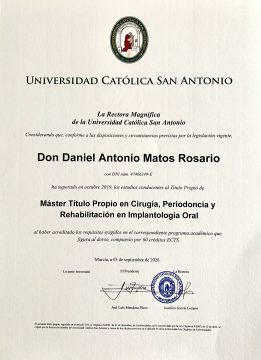 TITULO-MASTER-EN-CIRUGIA-,IMPLANTES-Y-PERIO-UCAM